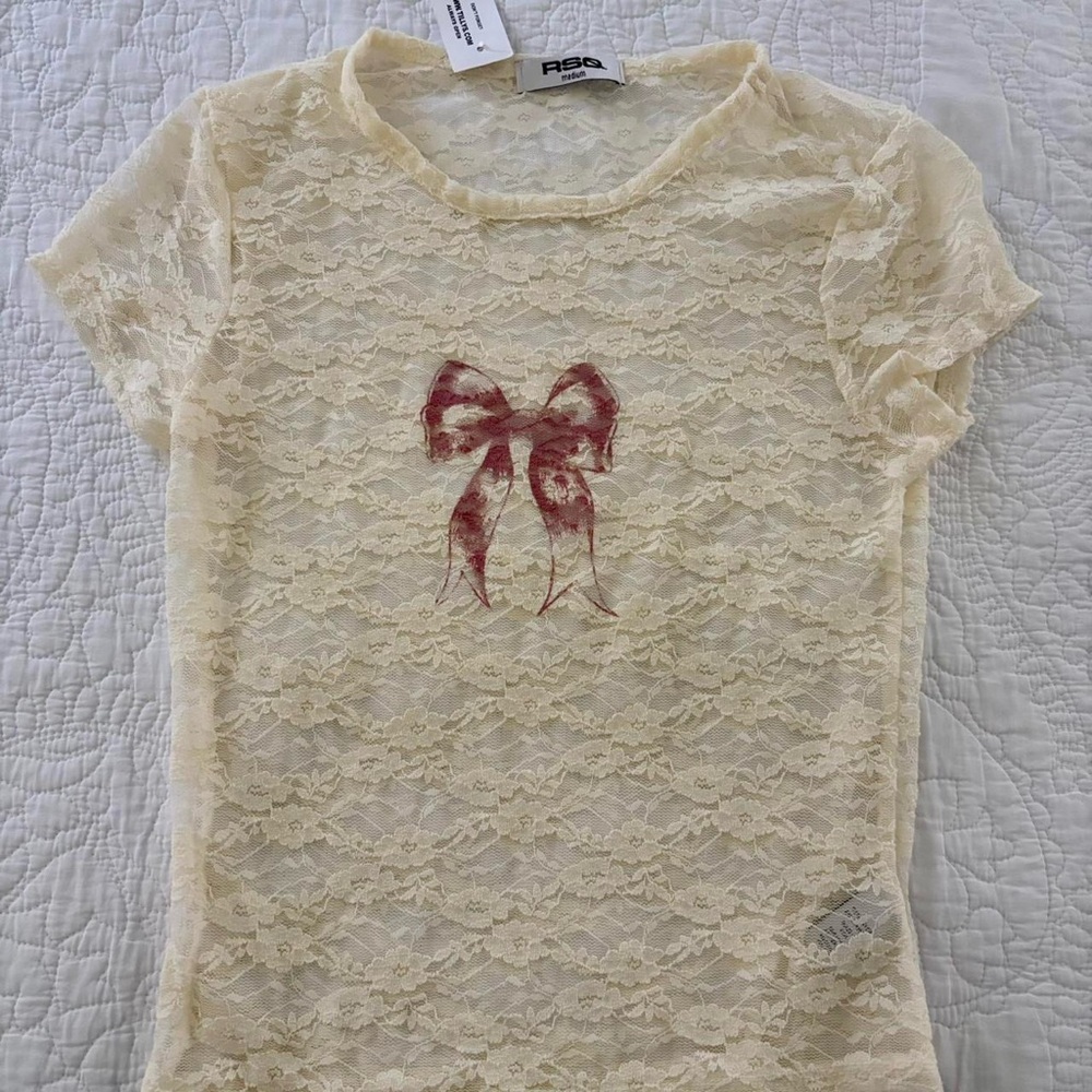 RSQ Cream Lace Tee with Red Bow